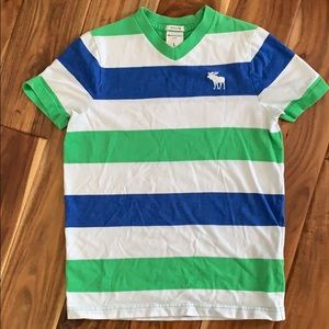 Abercrombie and Fitch Boys T Shirt.